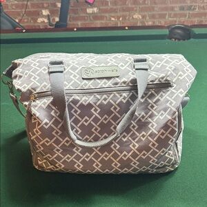 Sarah Wells Gray Geometric Breast Pump Bag